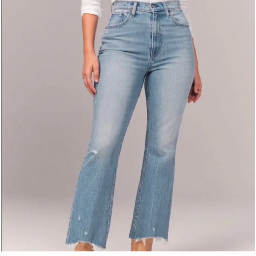 Abercrombie and Fitch Ultra High Rise Kick Flare Jeans NWT